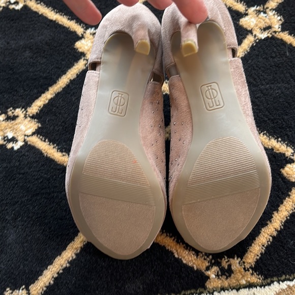 Jennifer Lopez Peep Toe Shoe Booties With Gunmetal Metallic Stones Size 7 1/2 - Picture 9 of 17